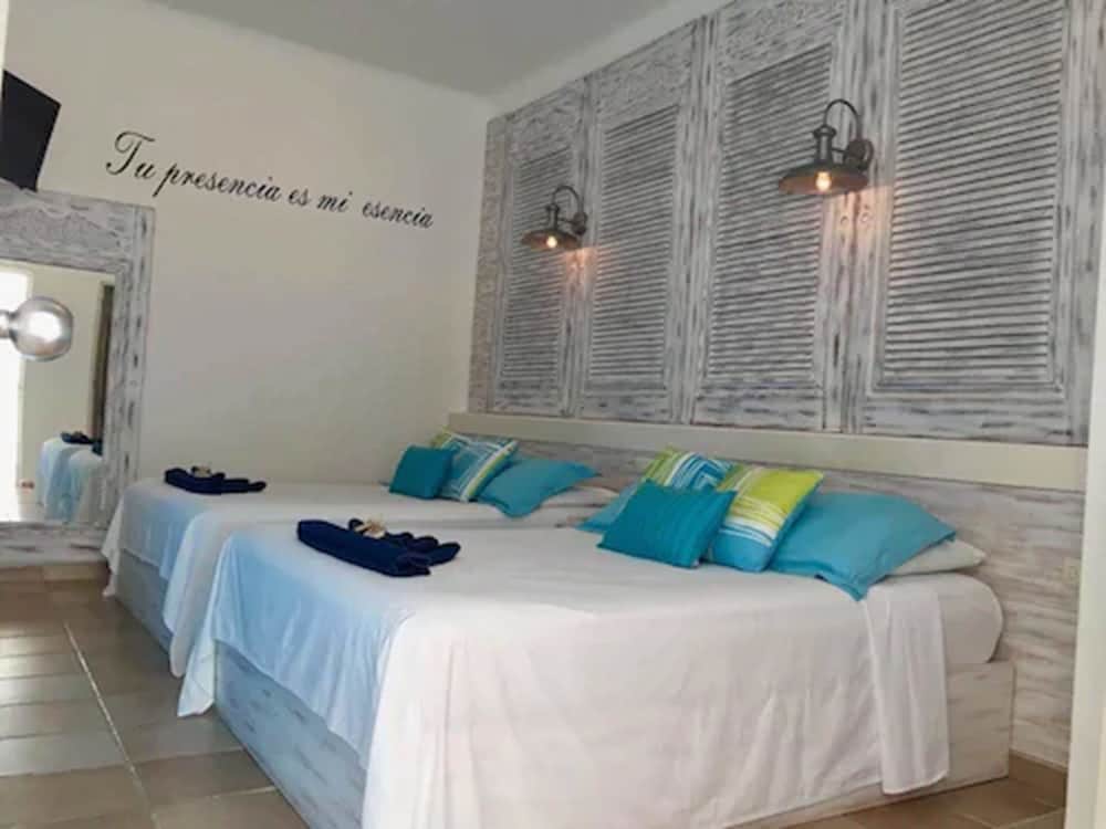 Coco Rio Hotel 16/50