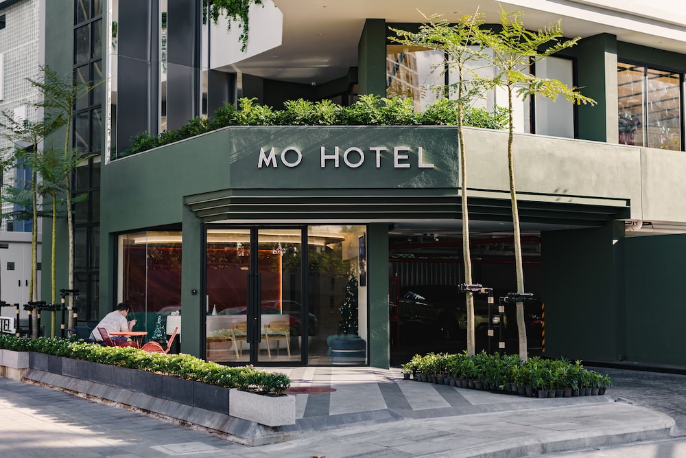 MO Hotel Bangkok 2/25
