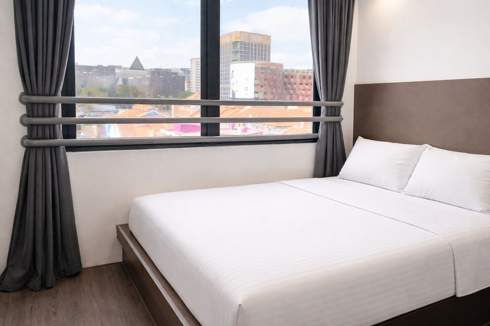 A Hotel Dickson 24/50