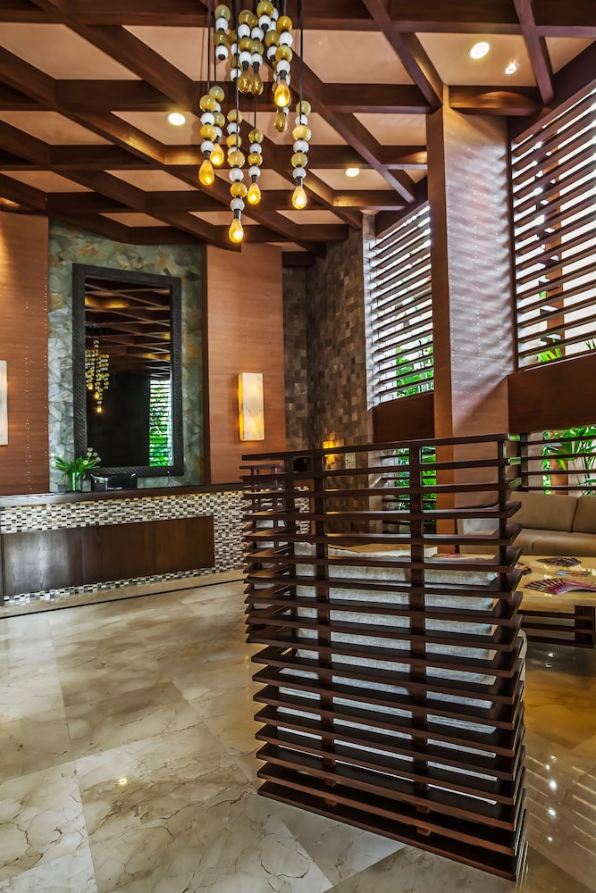 Resorts By Pinnacle 220 16/72