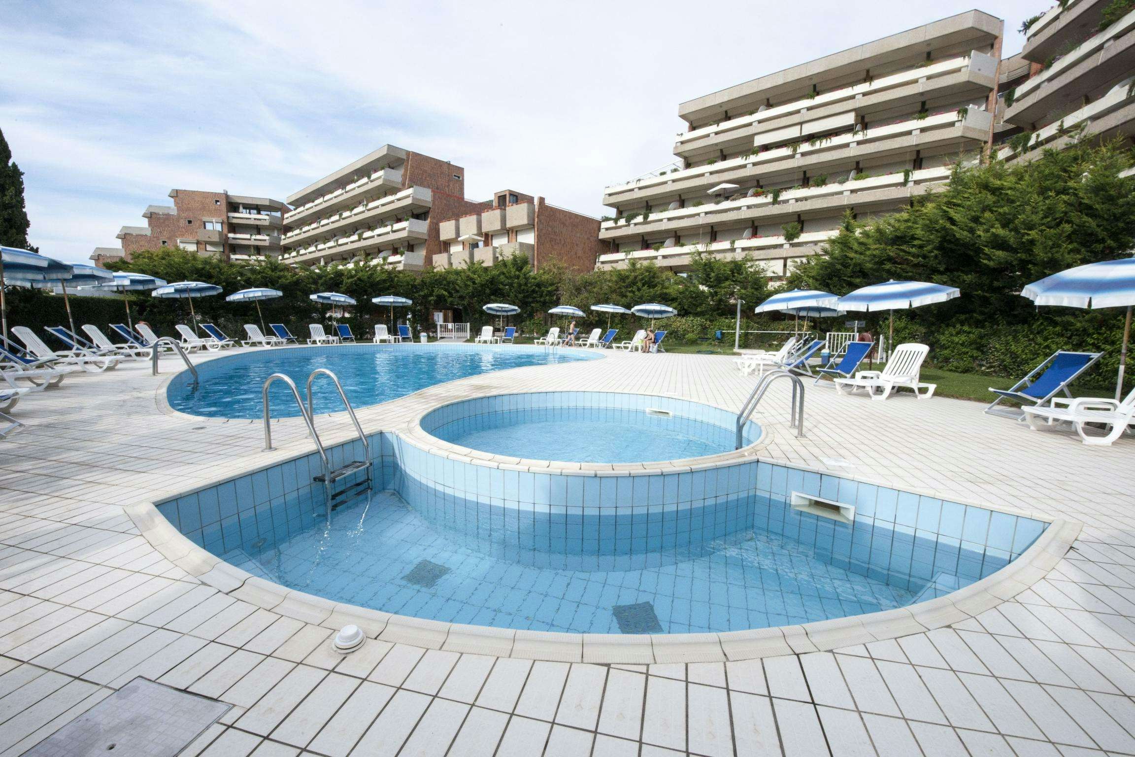 Suites Marilia Apartments 35/56