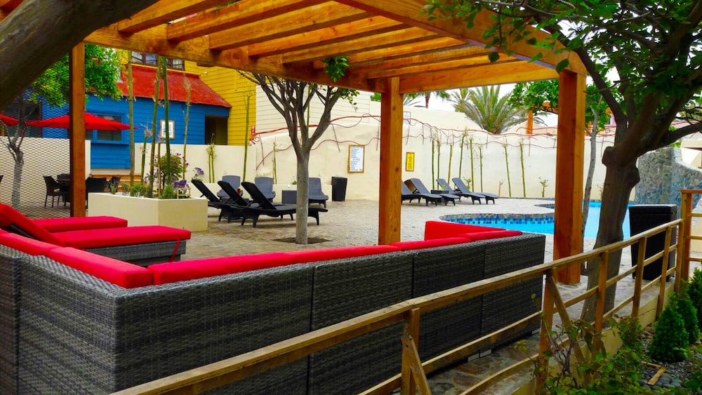 Festival Plaza Rosarito 9/72