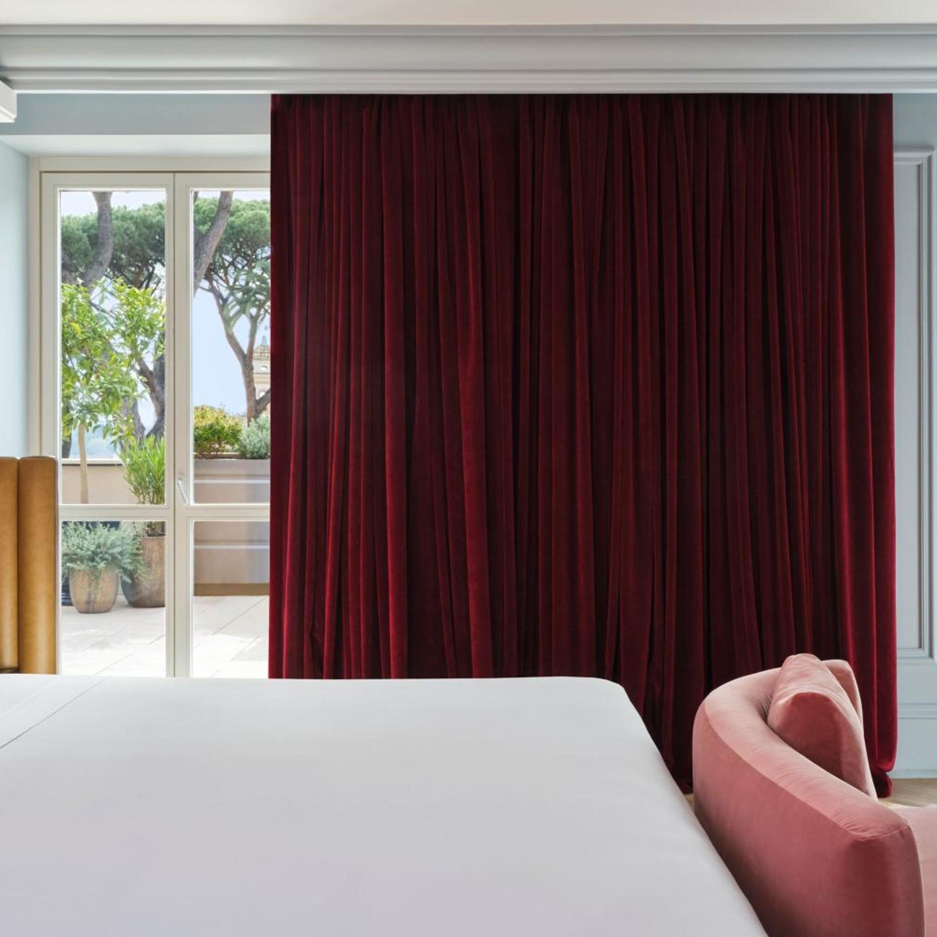 Roof Top, Supreme, Suite, King Bed, Terrace