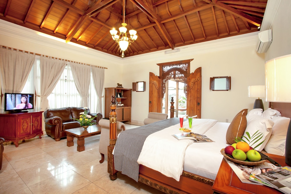 VILLA, DOUBLE BED, LIVING AREA, PRIVATE POOL