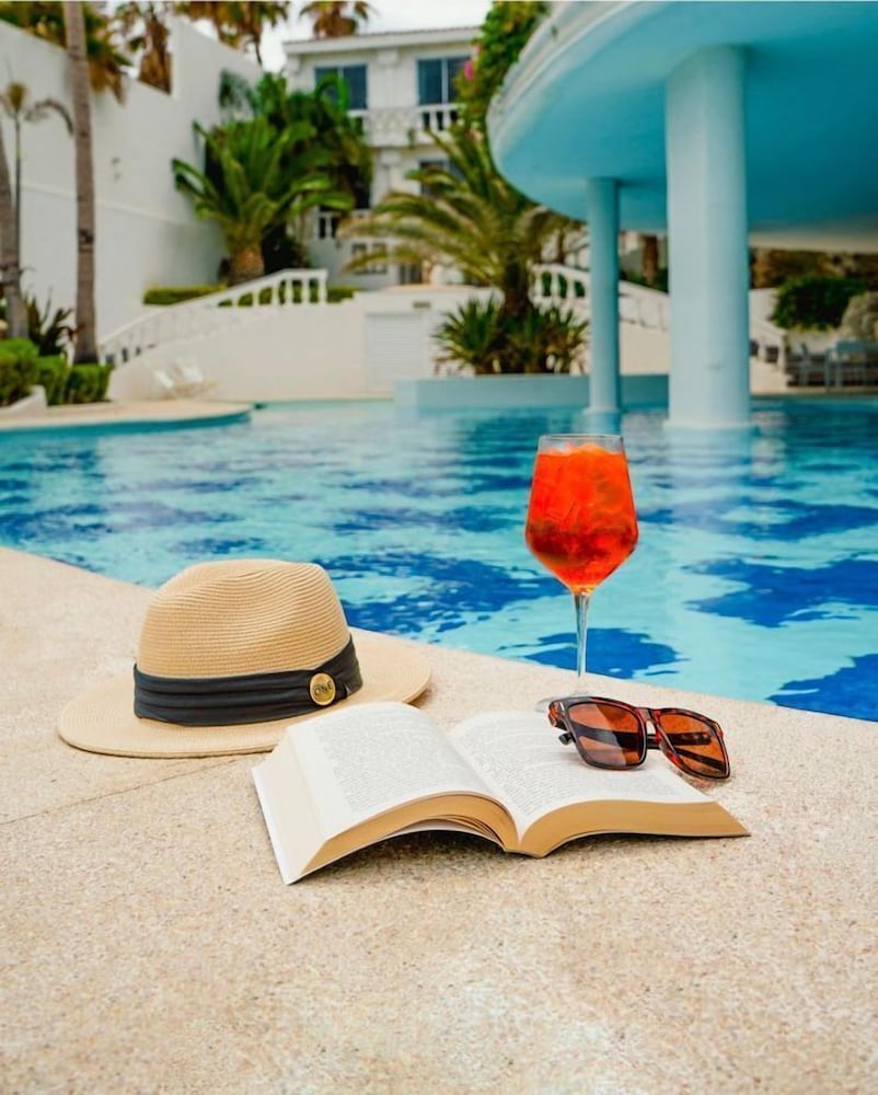 Mar del Cabo by Velas Resorts photo3