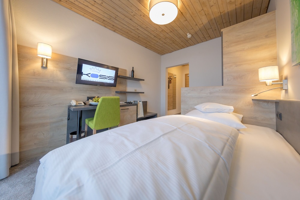 Hotel Sonne 16/73