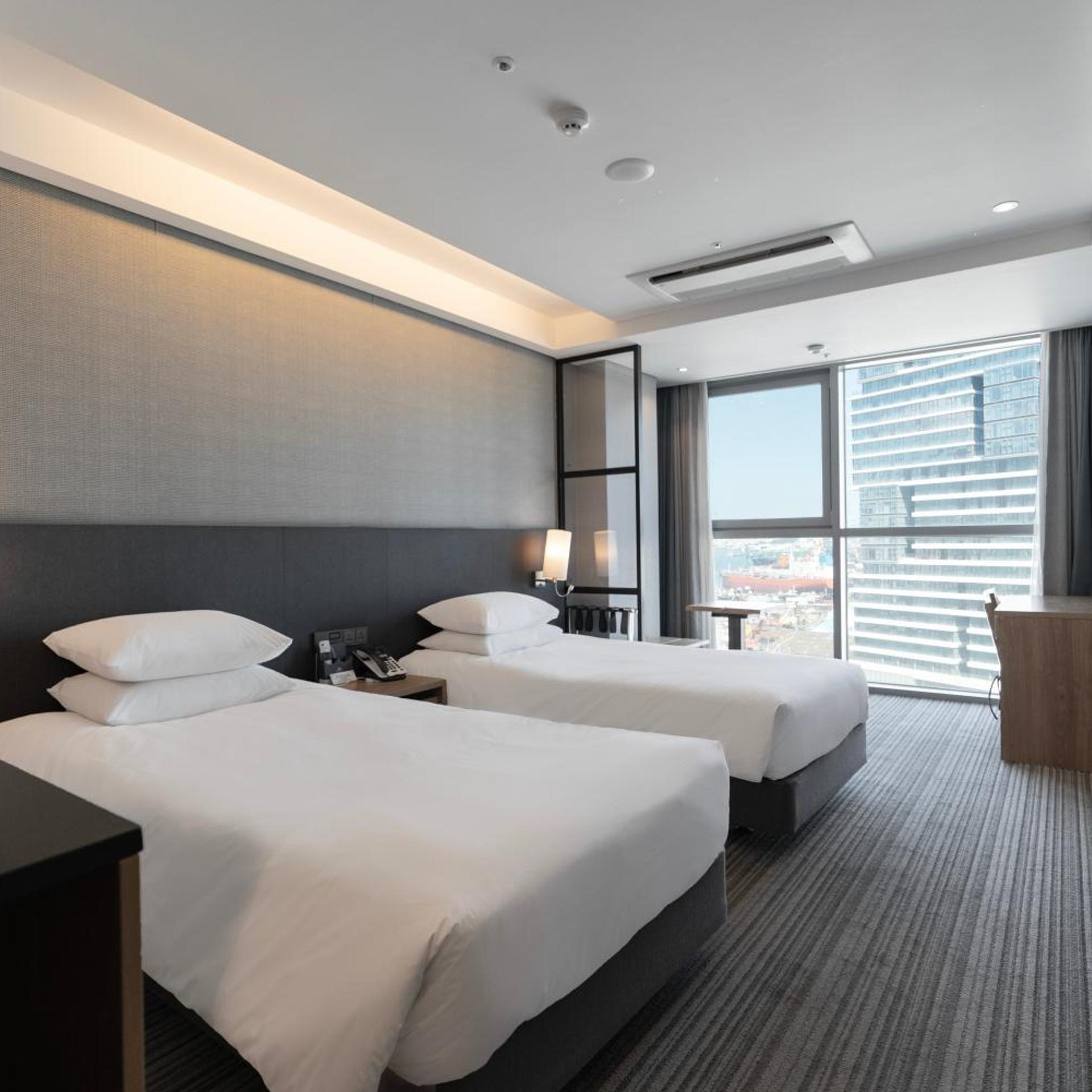 Northharbor Hotel 13/50