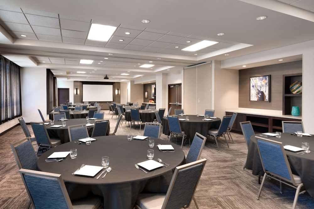 Hyatt Place Provo 54/60