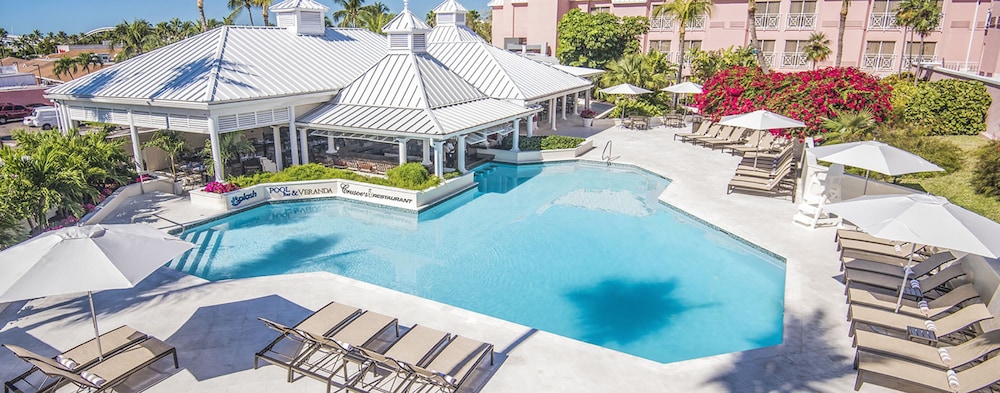 Comfort Suites Paradise Island 7/55