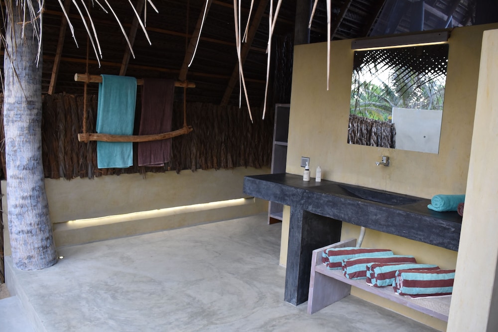 Elements Beach & Nature Resort 11/50