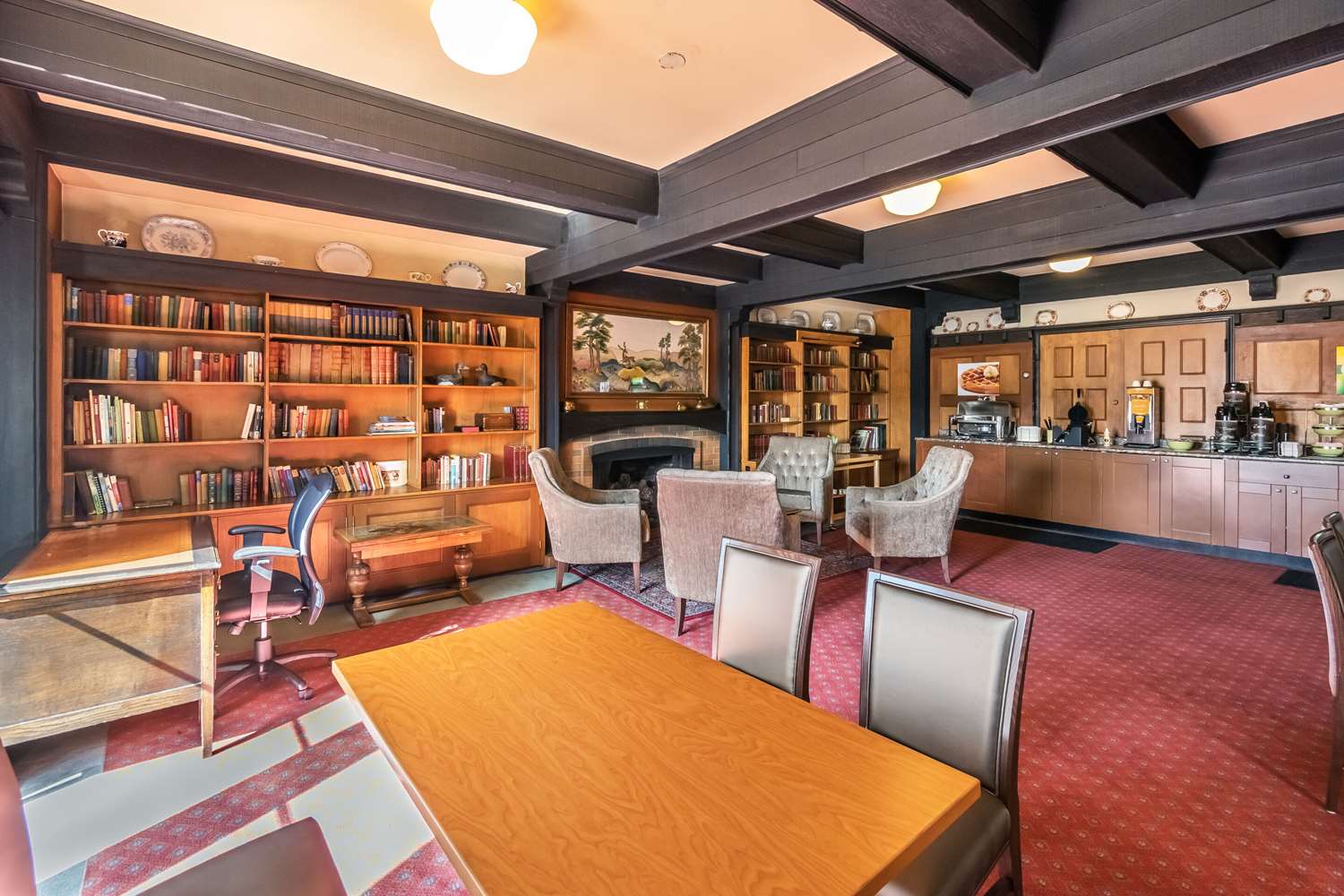 Quality Inn Waddling Dog Saanichton 25/37