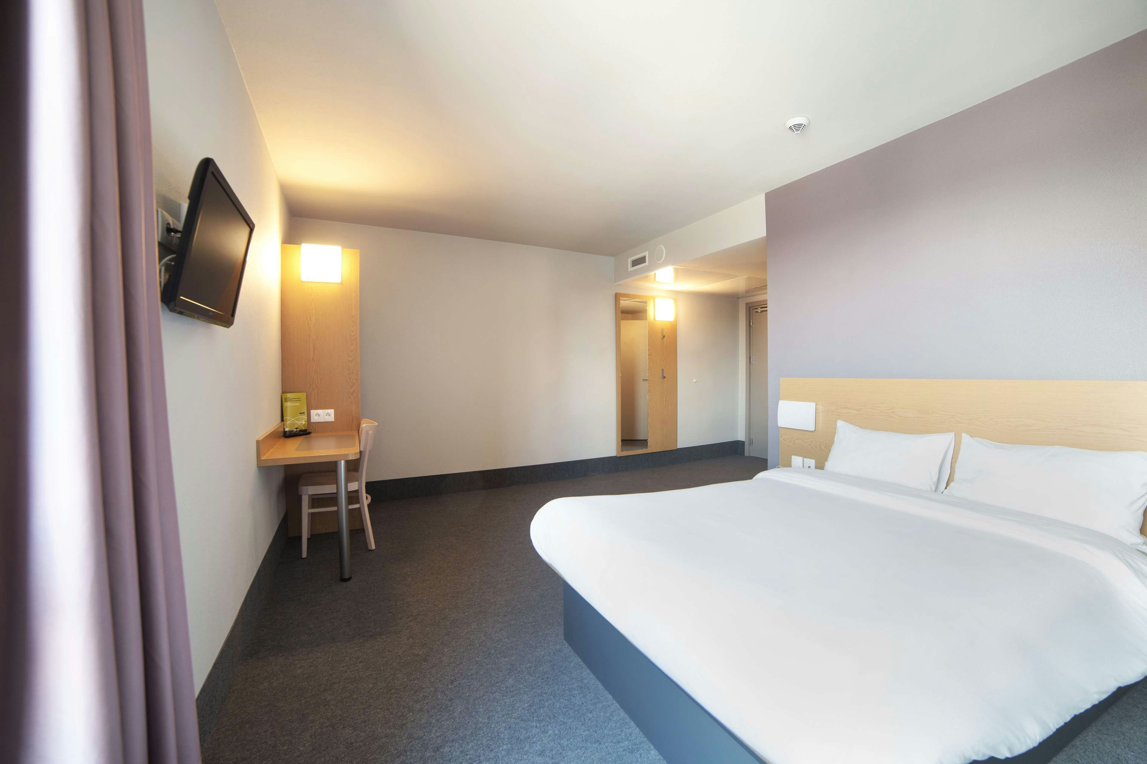 B&b Hotel Wroclaw Centrum 4/13