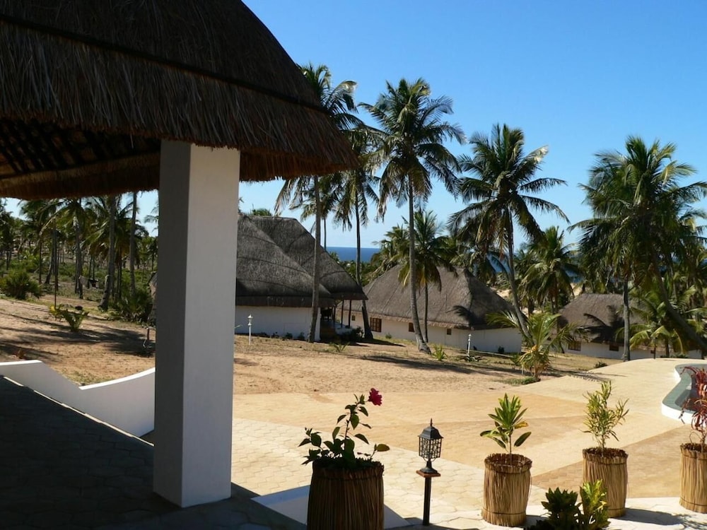 Blue Moon Beach Holiday Resort 22/32