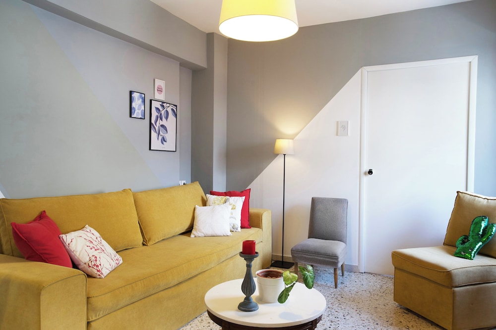 Live In Athens Short Stay Apartments 30/50