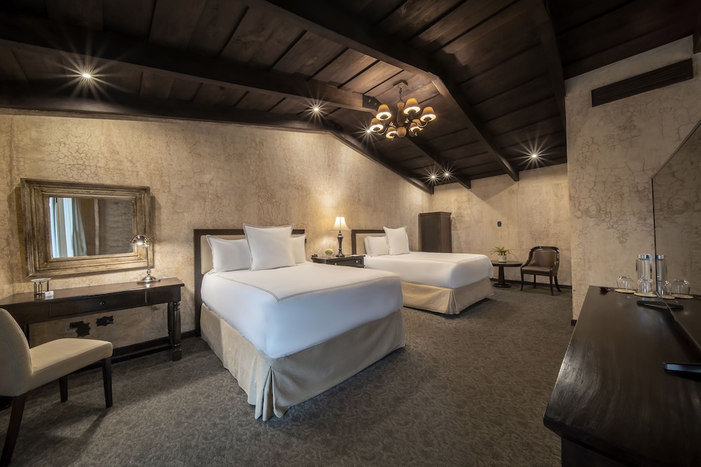 El Convento Boutique Hotel 5/66