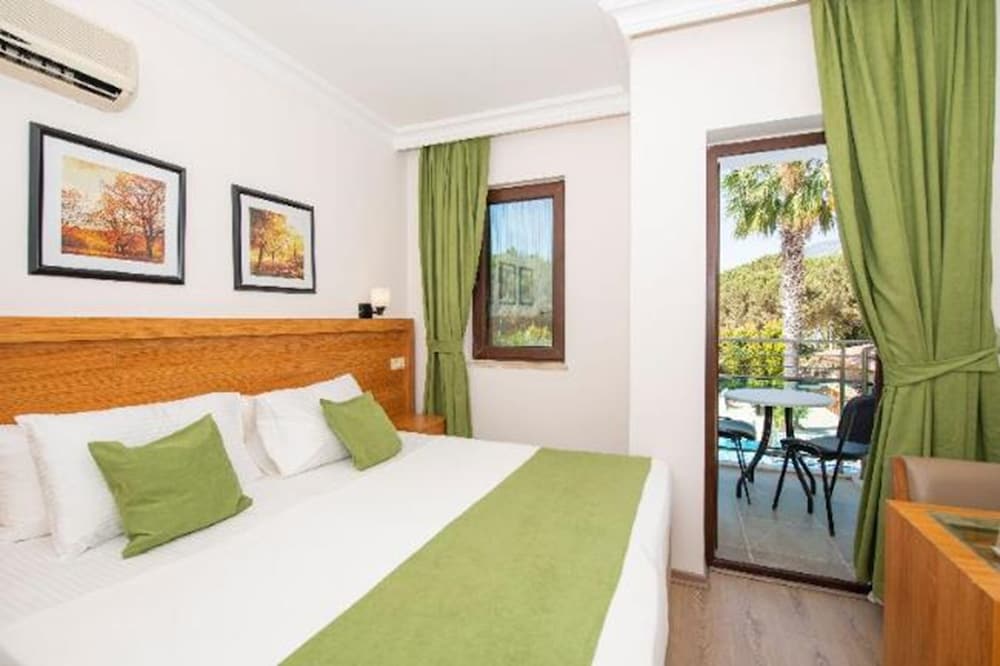 Qualia Park Hotel 9/50