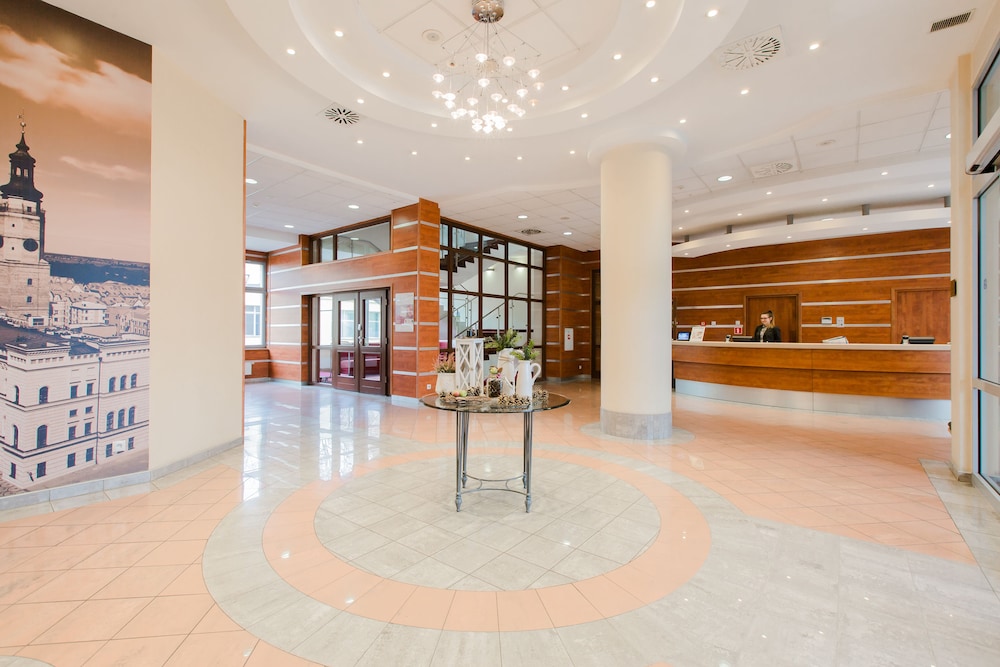 lobby