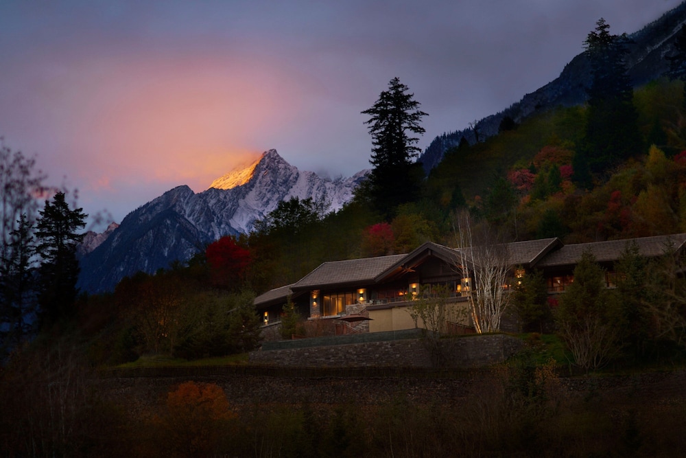 Rissai Valley, a Ritz-Carlton Reserve 48/49