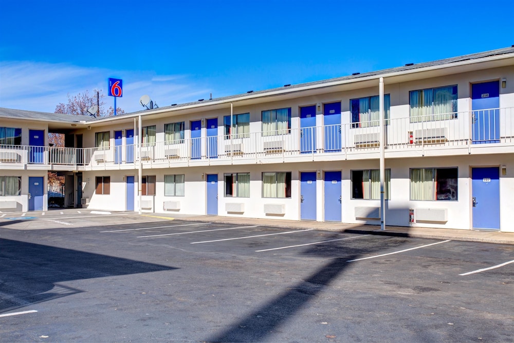 Motel6 Murfreesboro, TN in MURFREESBORO - TN