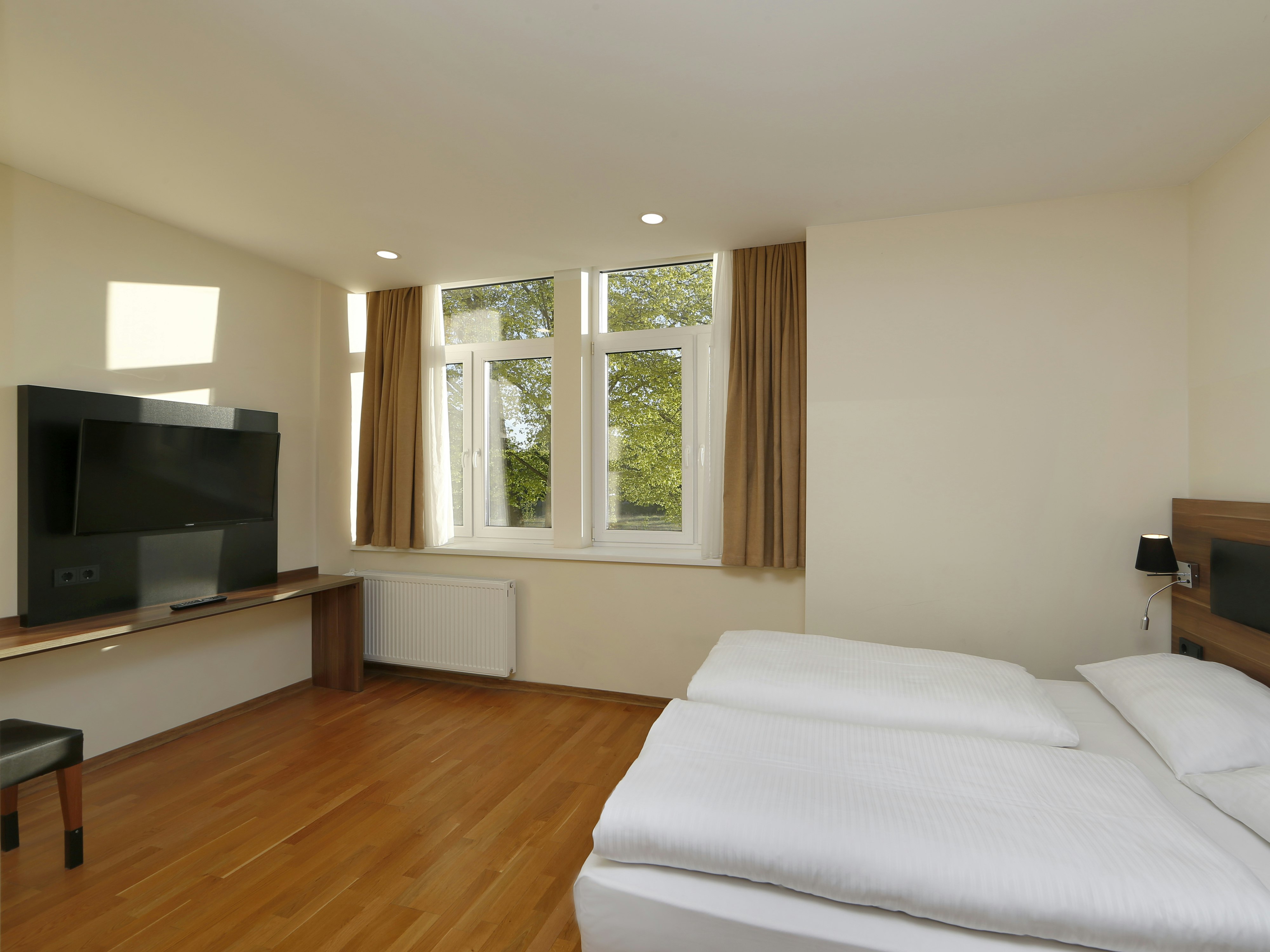 B&B HOTEL Berlin-Adlershof 13/40