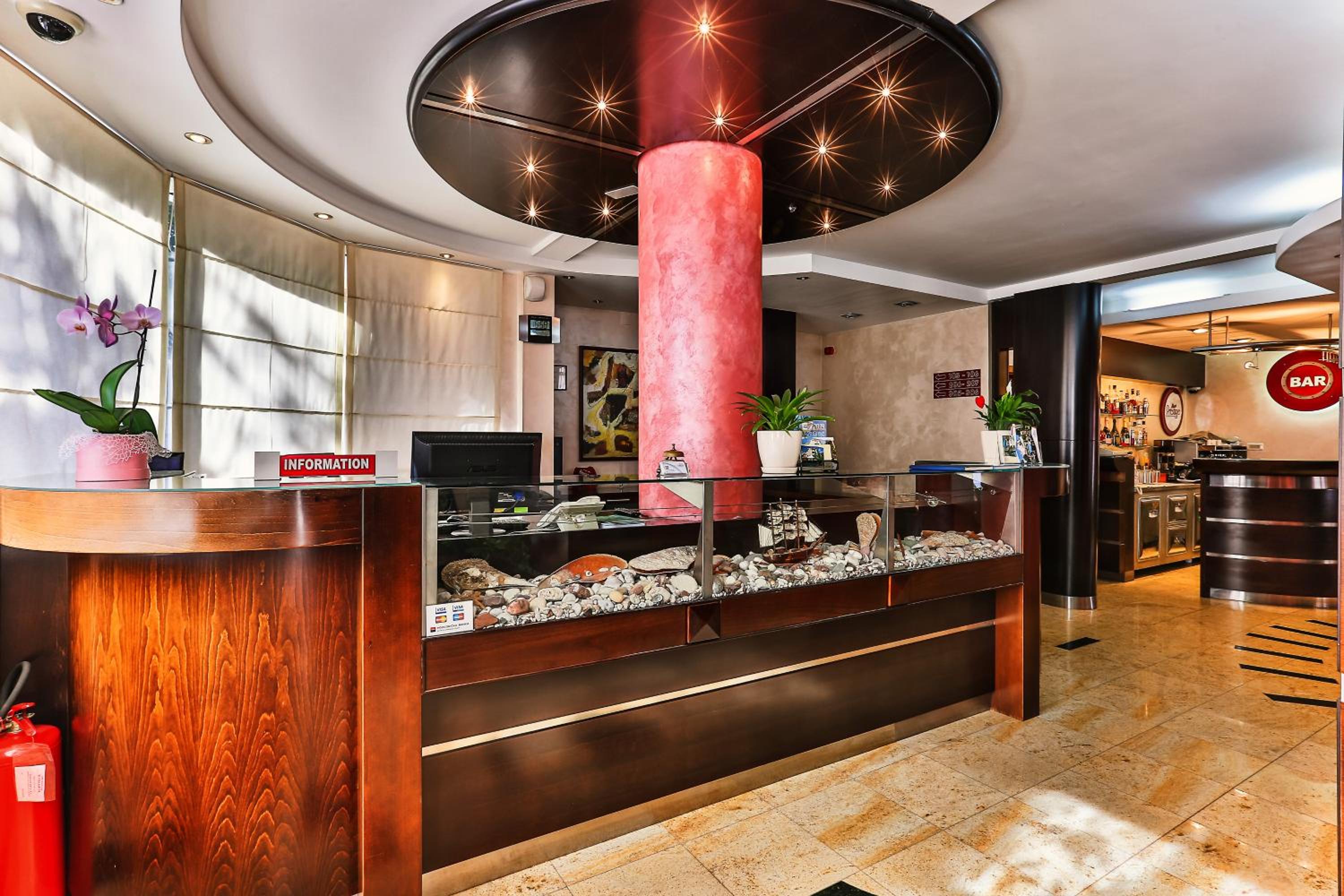 Hotel Max Prestige 6/50