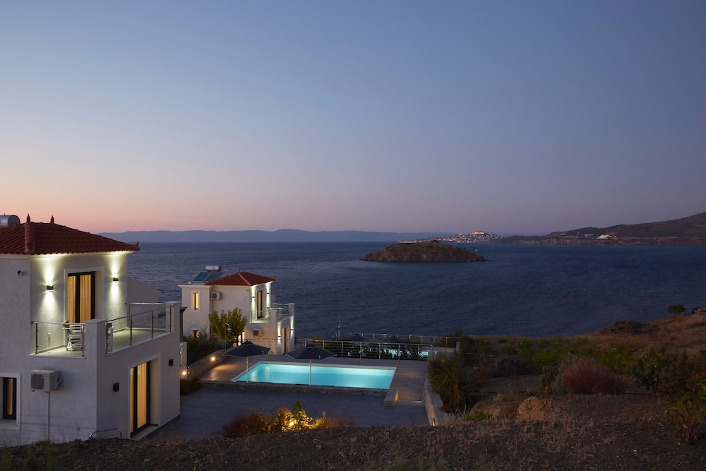 Eleia Seafront Villas 28/50