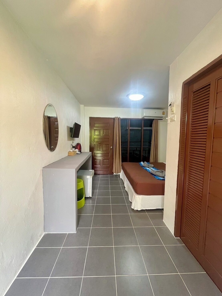 Phi Phi Green House 22/49