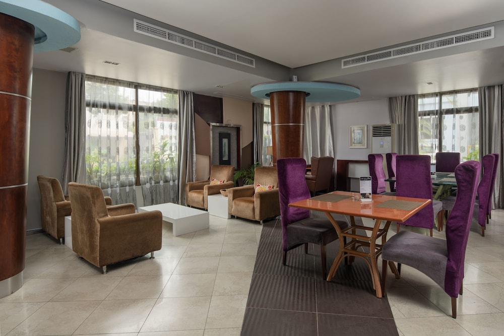 Peninsula Hotel Dar es Salaam 36/60