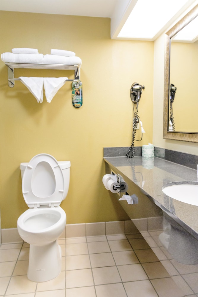Best Western Kiva Inn 29/38