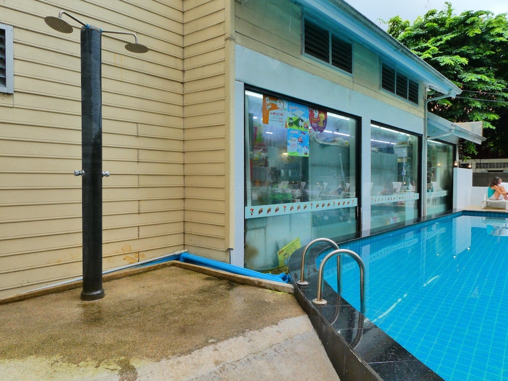 Mango Lagoon Place 28/50