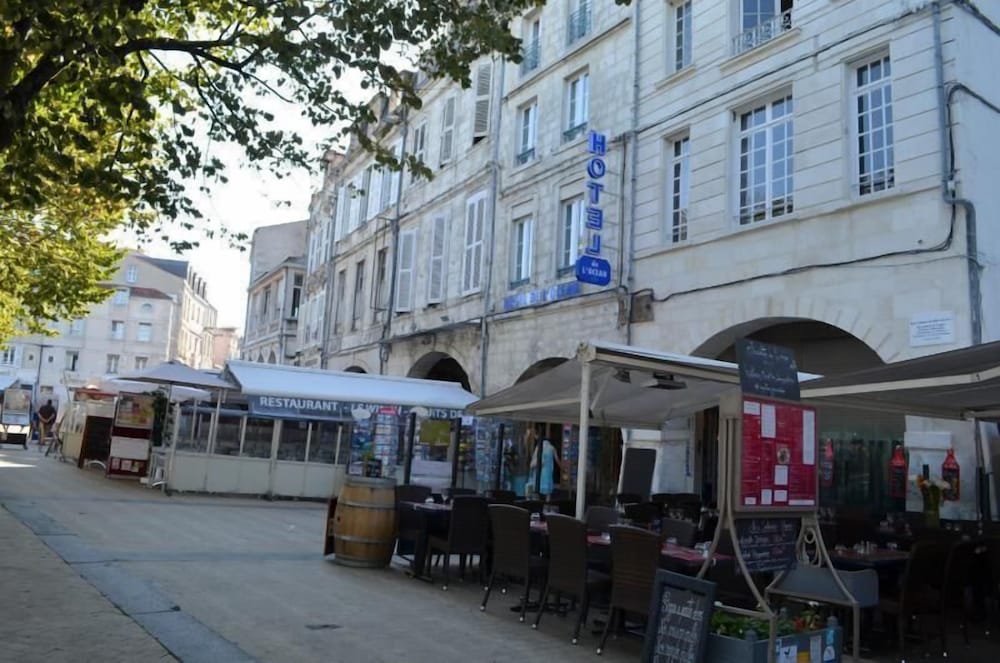Hotel De L'ocean 18/34