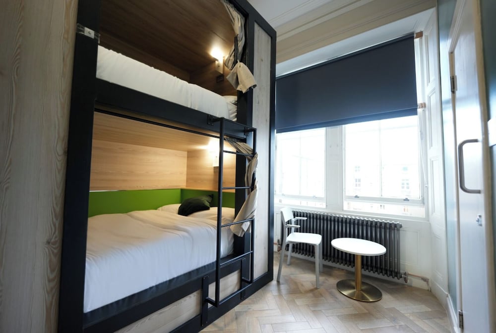 1 Bedroom, Japanese, Pod, 4 Beds