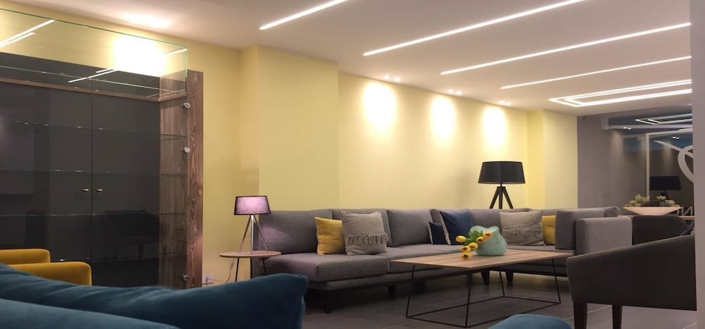 B Residence 19/43
