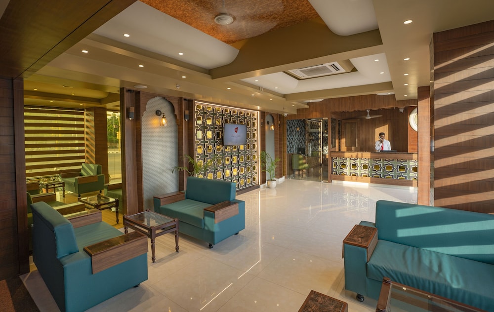 Hotel Shri Ram Excellency 13/23