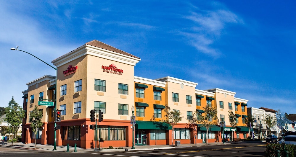Hawthorn Suites By Wyndham Oakland/Alameda in ALAMEDA - CA