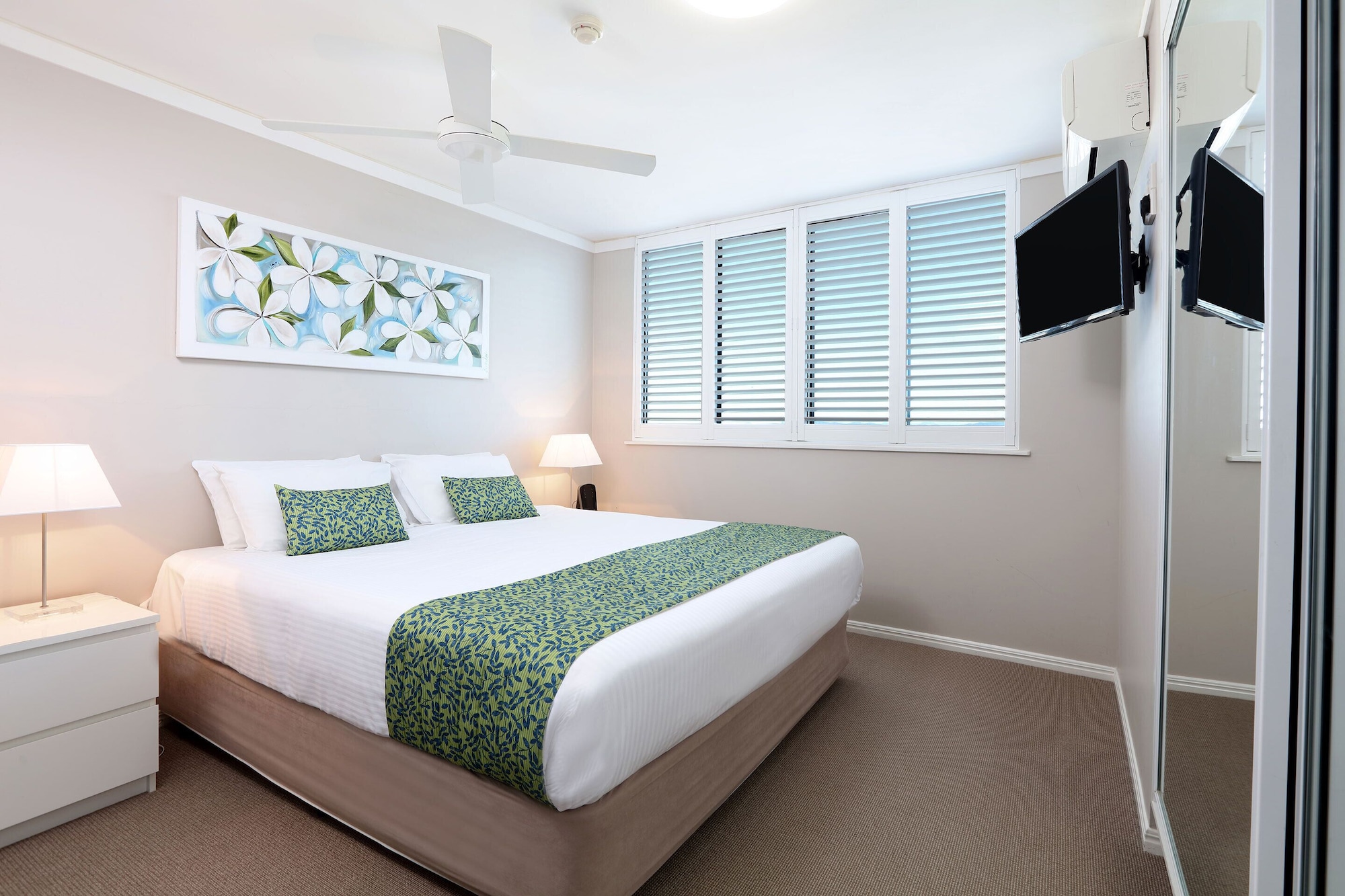 1 BEDROOM, APARTMENT