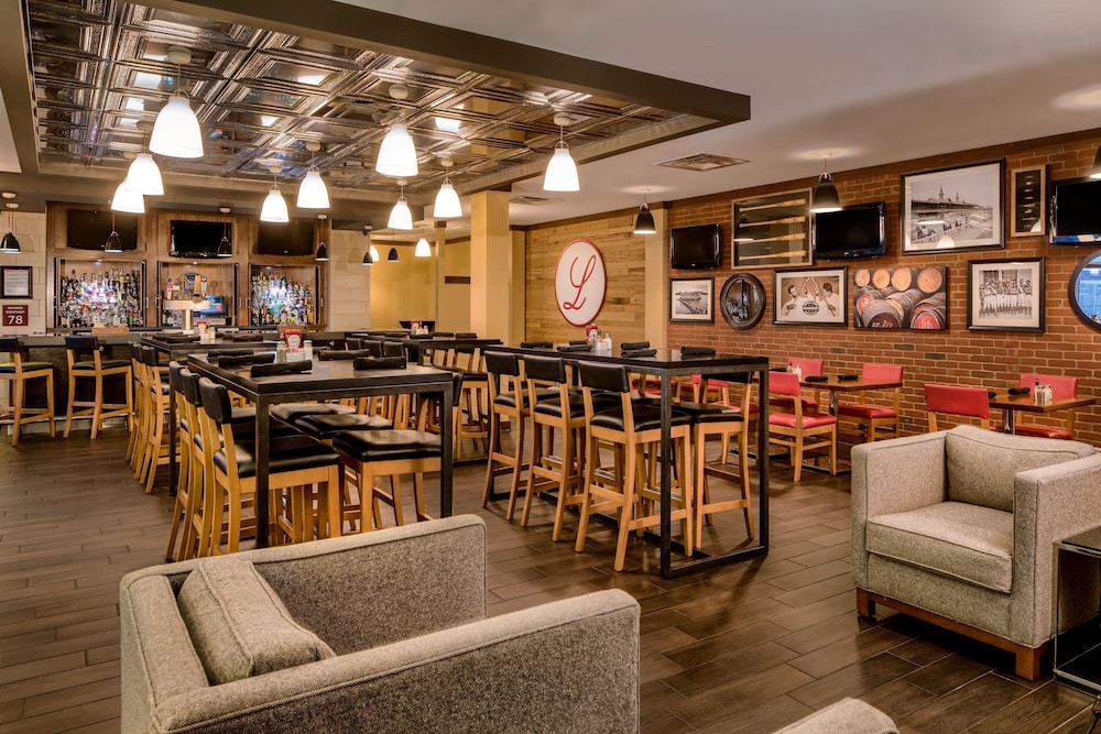 Four Points By Sheraton Louisville Airport 27/27
