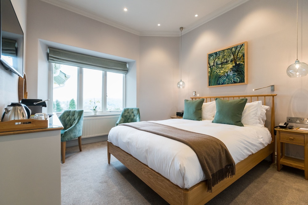Lindeth Fell Country House 6/40