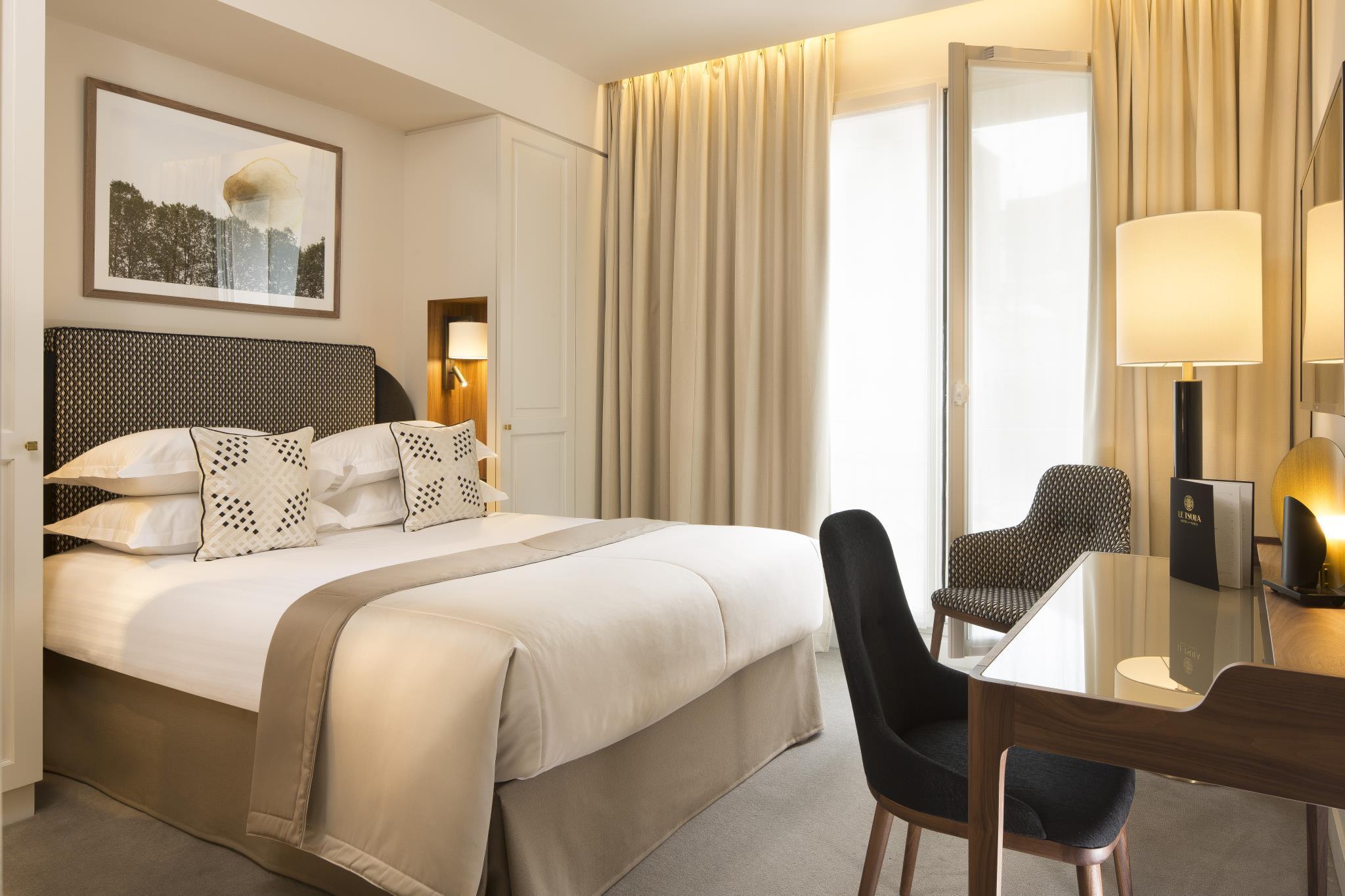 Double Room Deluxe