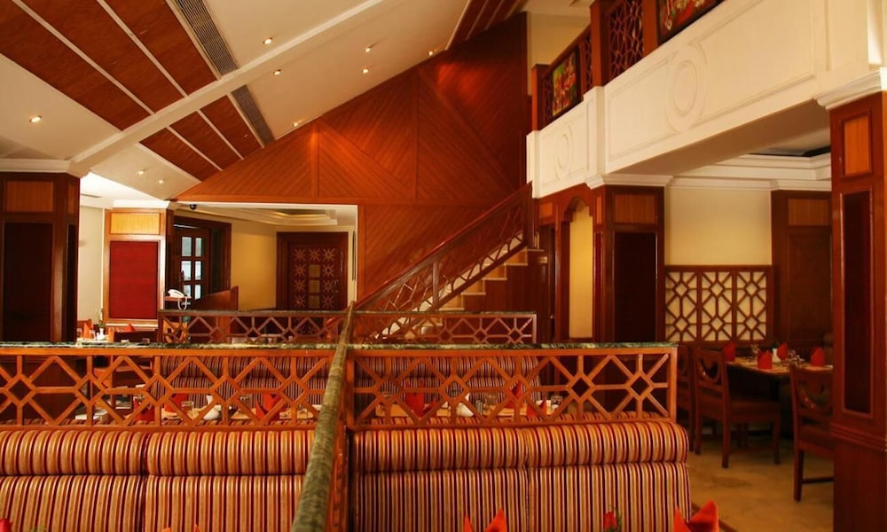 Regency Kanchipuram by GRT Hotels 40/45