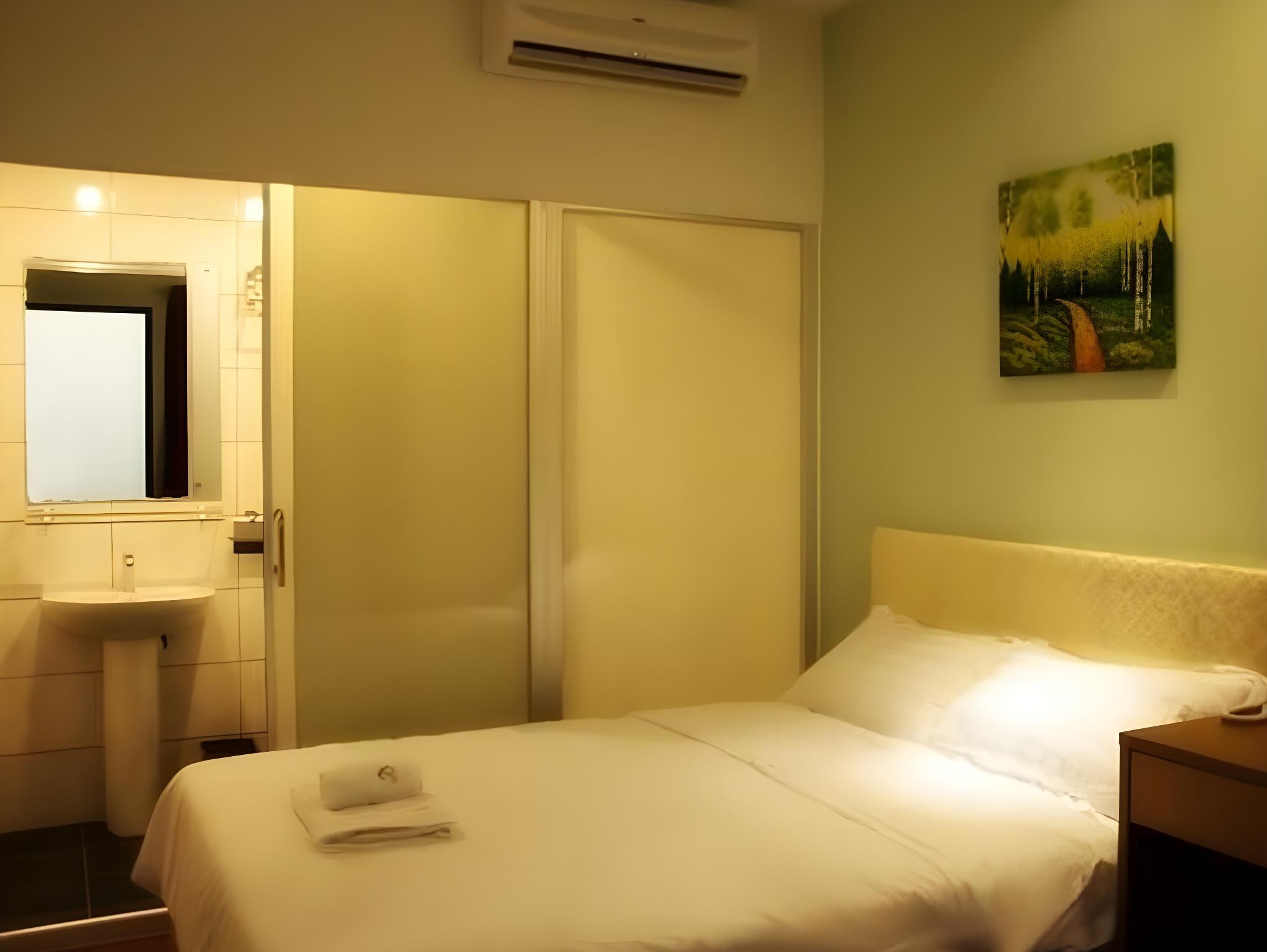 HomeStay Kuching 12/28