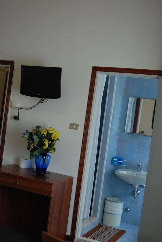 Hotel Tuscolano 19/33