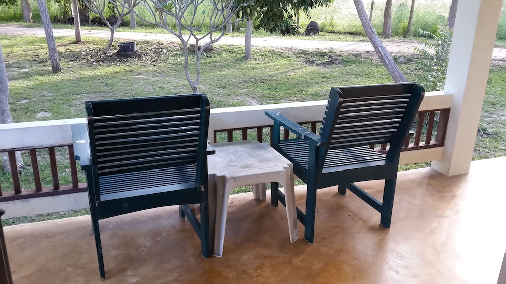 Jinta Beach Bungalow 19/44