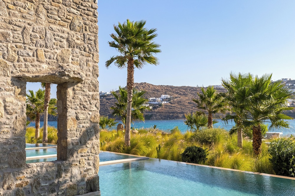 Aeonic Suites and Spa - Adults Only 44/50