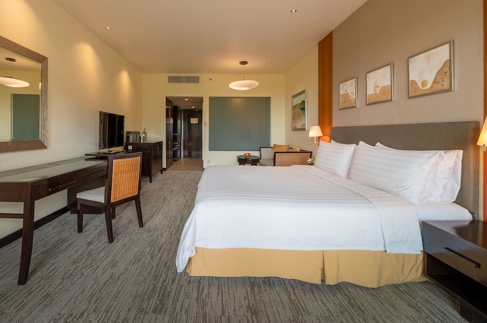 Kinabalu, King Bed, Sea View, Terrace