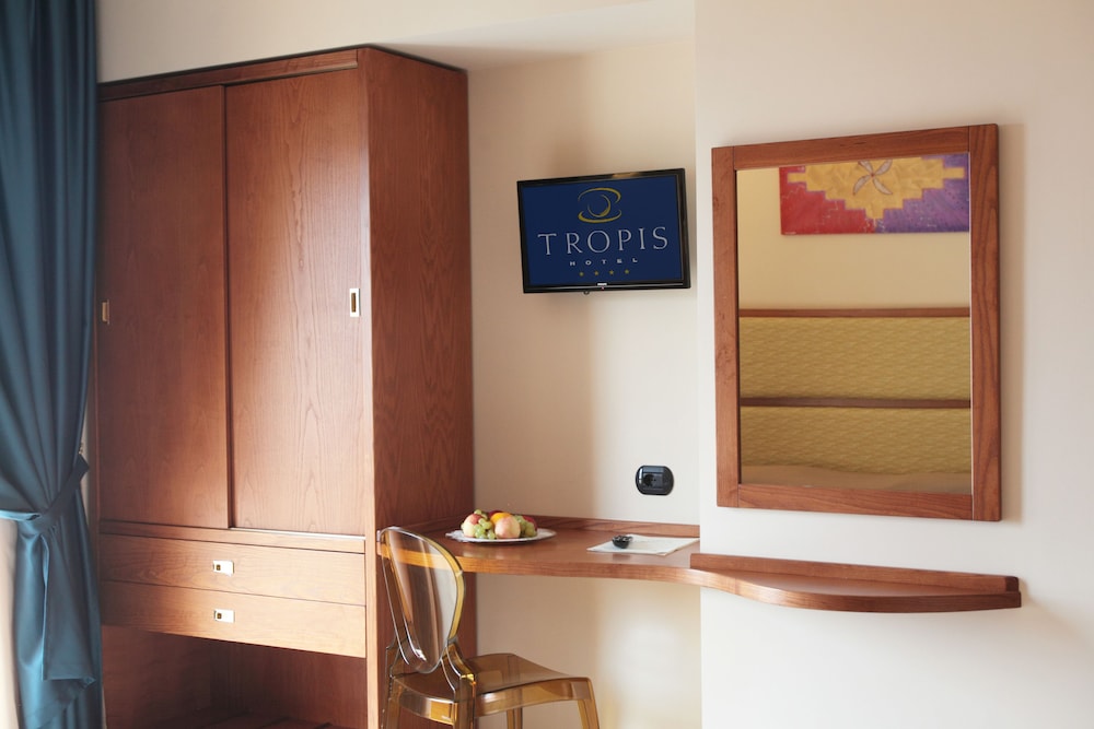 Hotel Tropis 11/70
