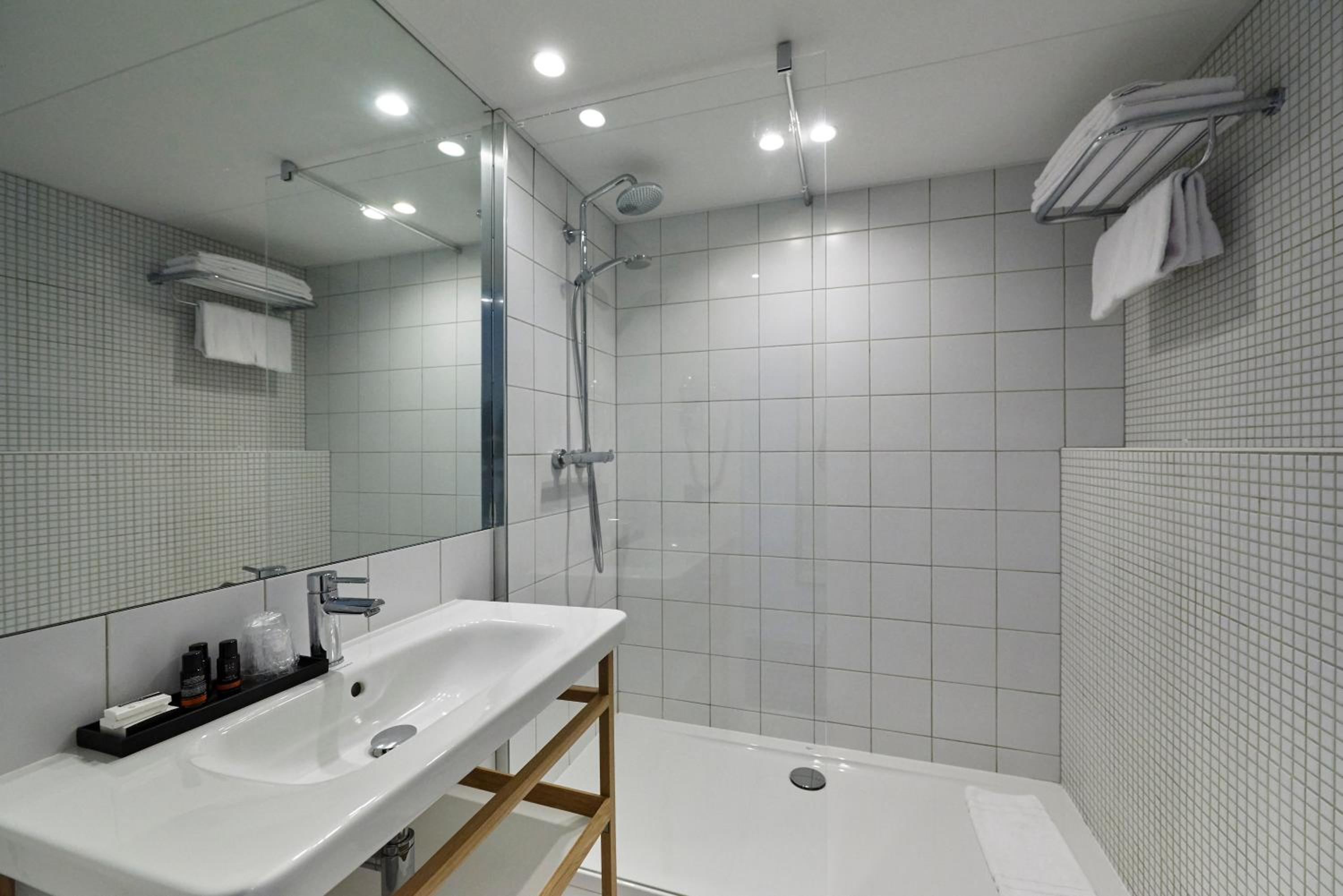غرفة عائلية بسرير فردي، Leopold Hotel Ostend 8/8