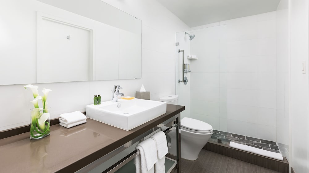 YVE HOTEL MIAMI 48/50