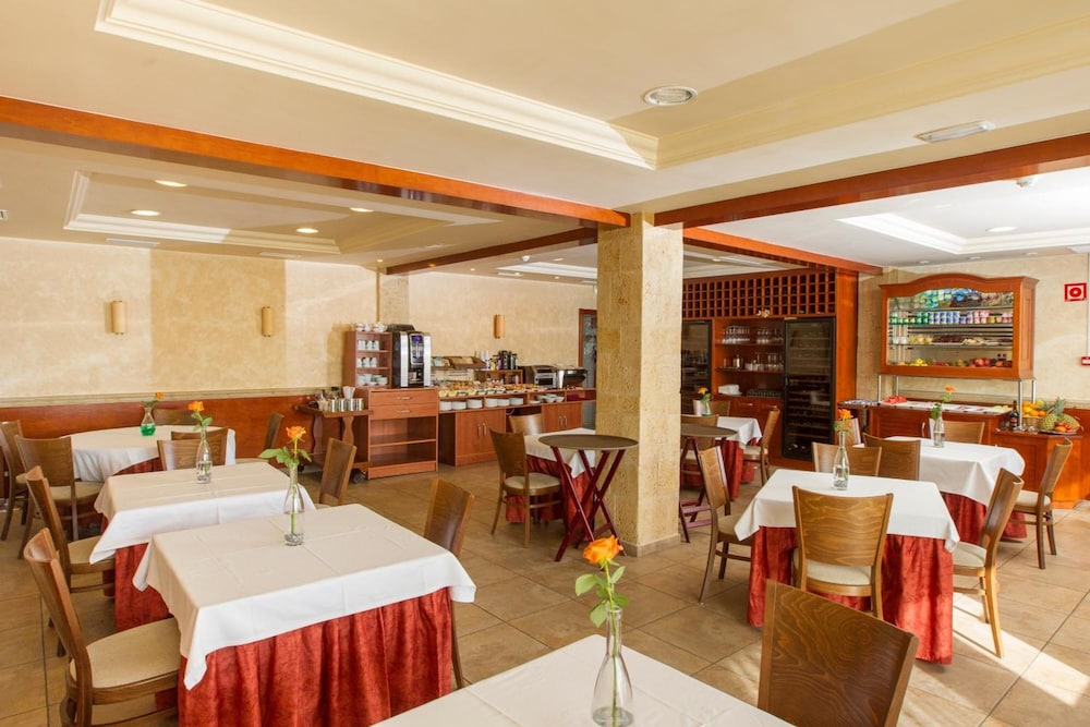 Hotel Noguera 58/71