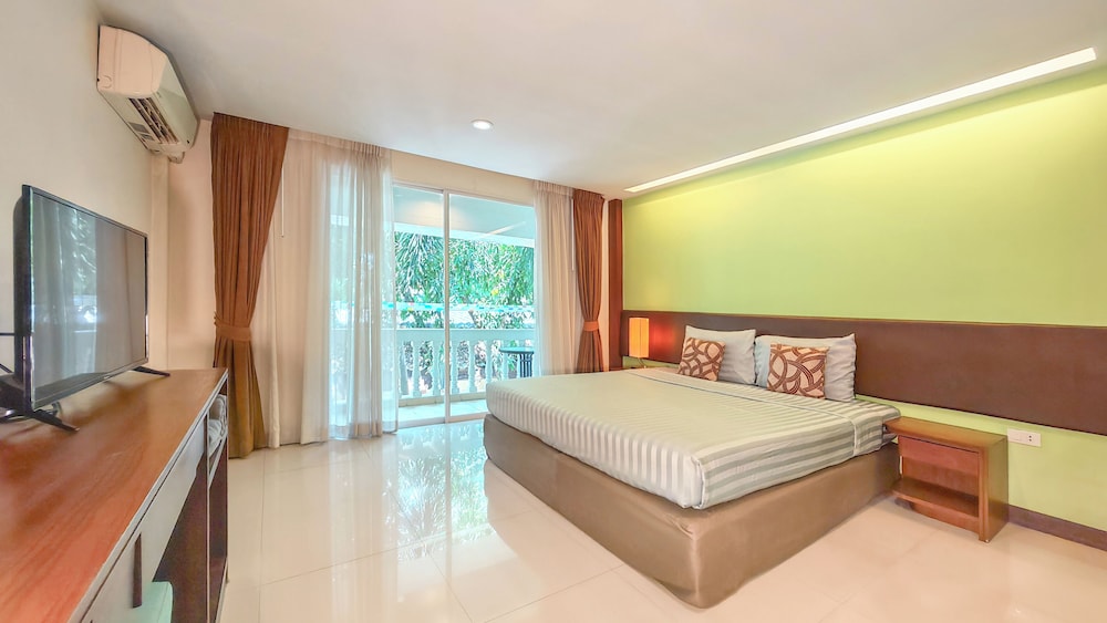 Wind Mill Resort 16/72